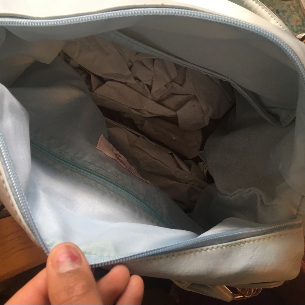NWT baby blue hobo bag - Picture 3 of 3